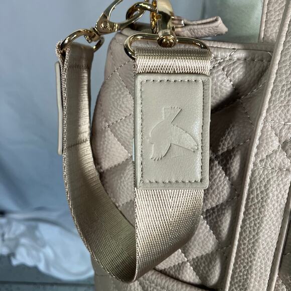 DD Bird The Taupe Leather Nash With Changing Pad Diaper Bag Luxury Shoulder - Picture 14 of 16